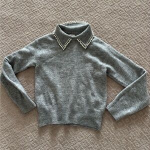 Gray Sweater with Pearl Collar